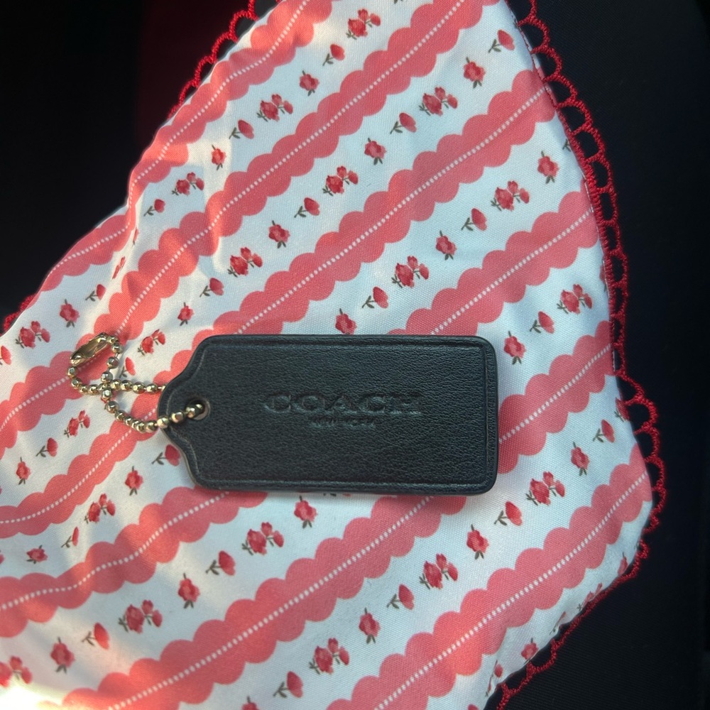Coach Vintage Black Leather Tag